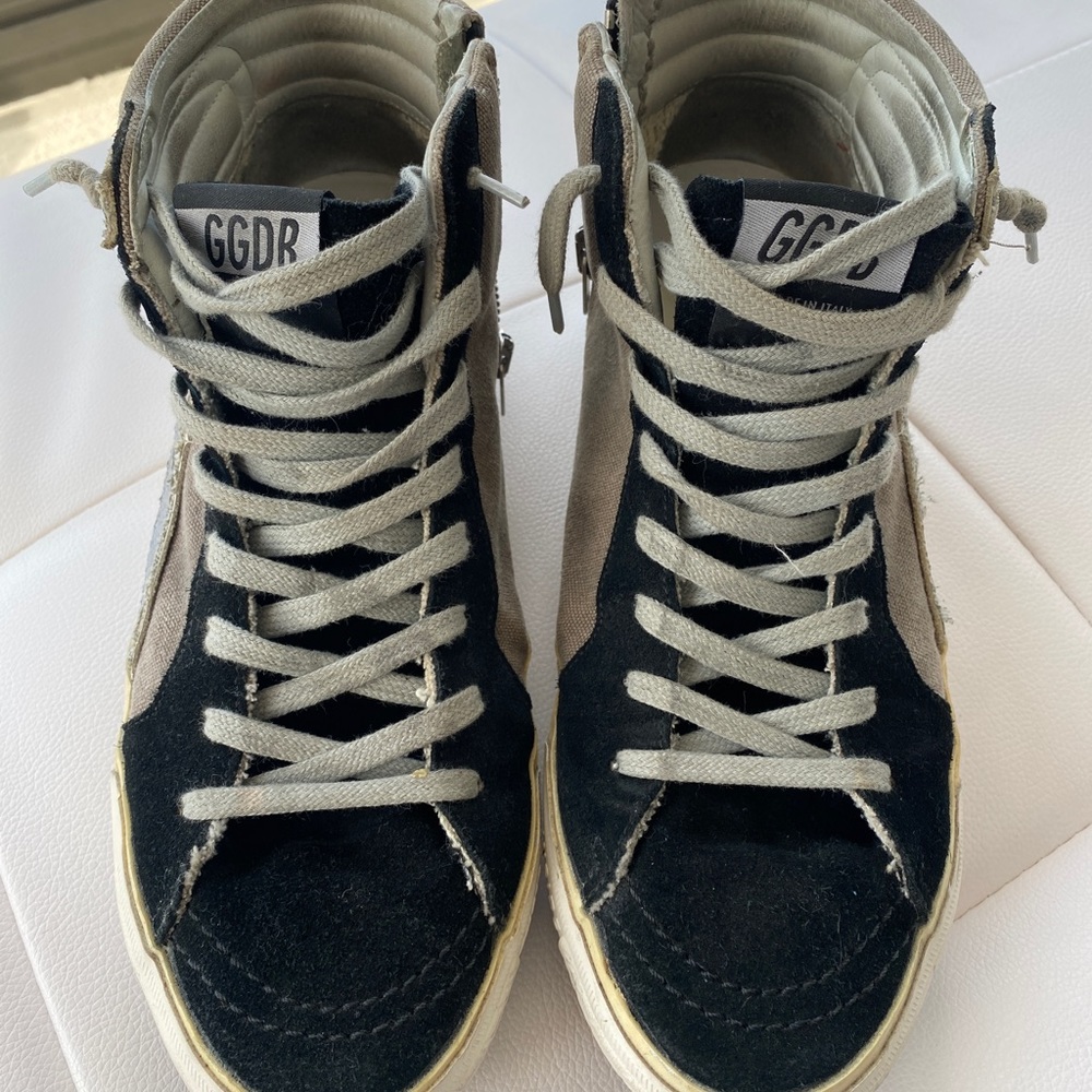 Mid star golden goose!!!